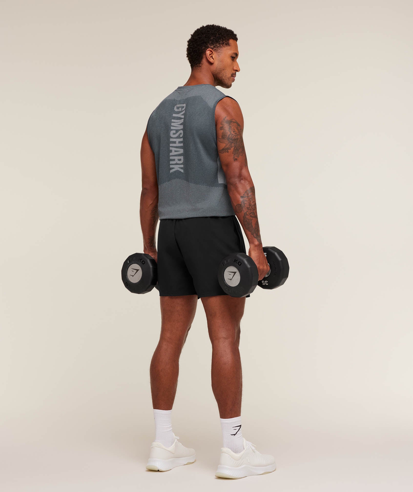 Lightweight Seamless Tank - Image 4