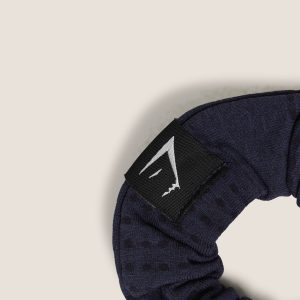 images-VitalFrillScrunchieGSHeavyBlueMarlI1C4U_UCW7_0055_V1a